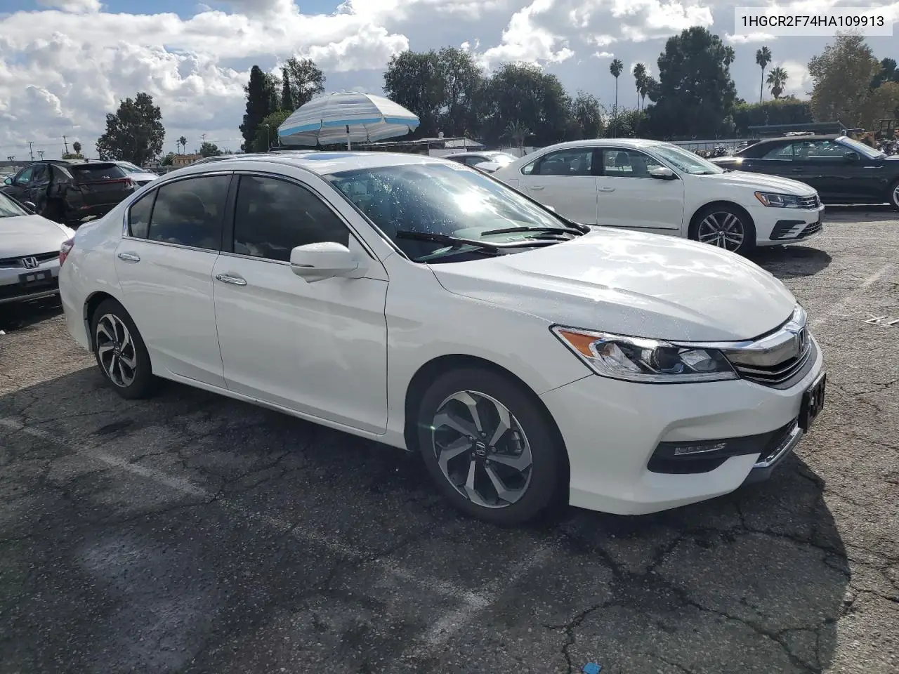 1HGCR2F74HA109913 2017 Honda Accord Ex