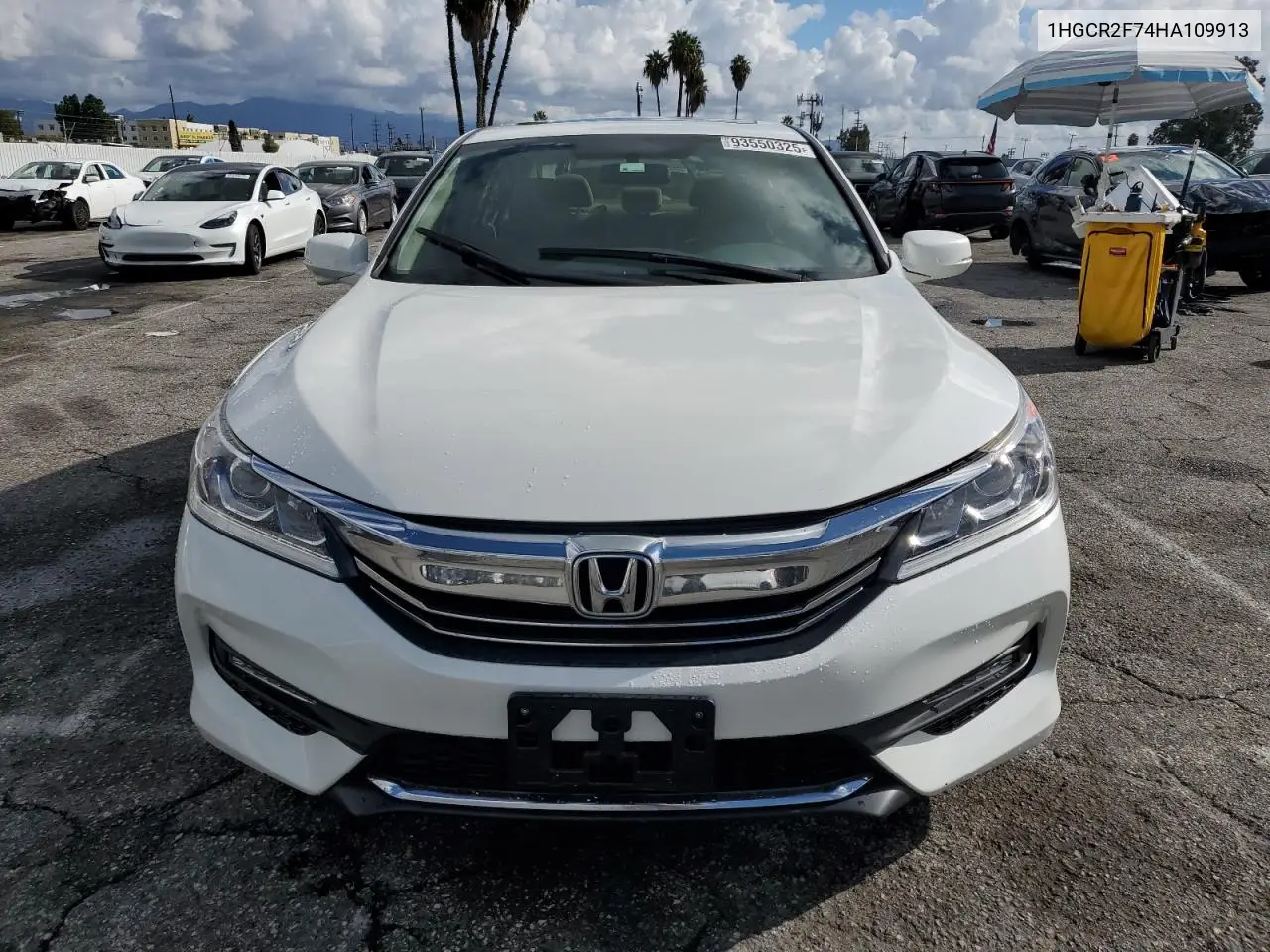 1HGCR2F74HA109913 2017 Honda Accord Ex