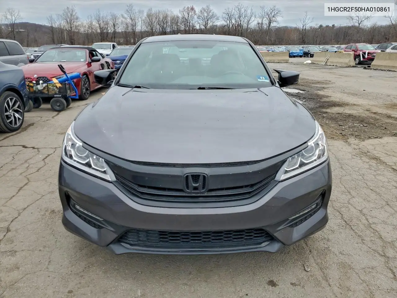 1HGCR2F50HA010861 2017 Honda Accord Sport