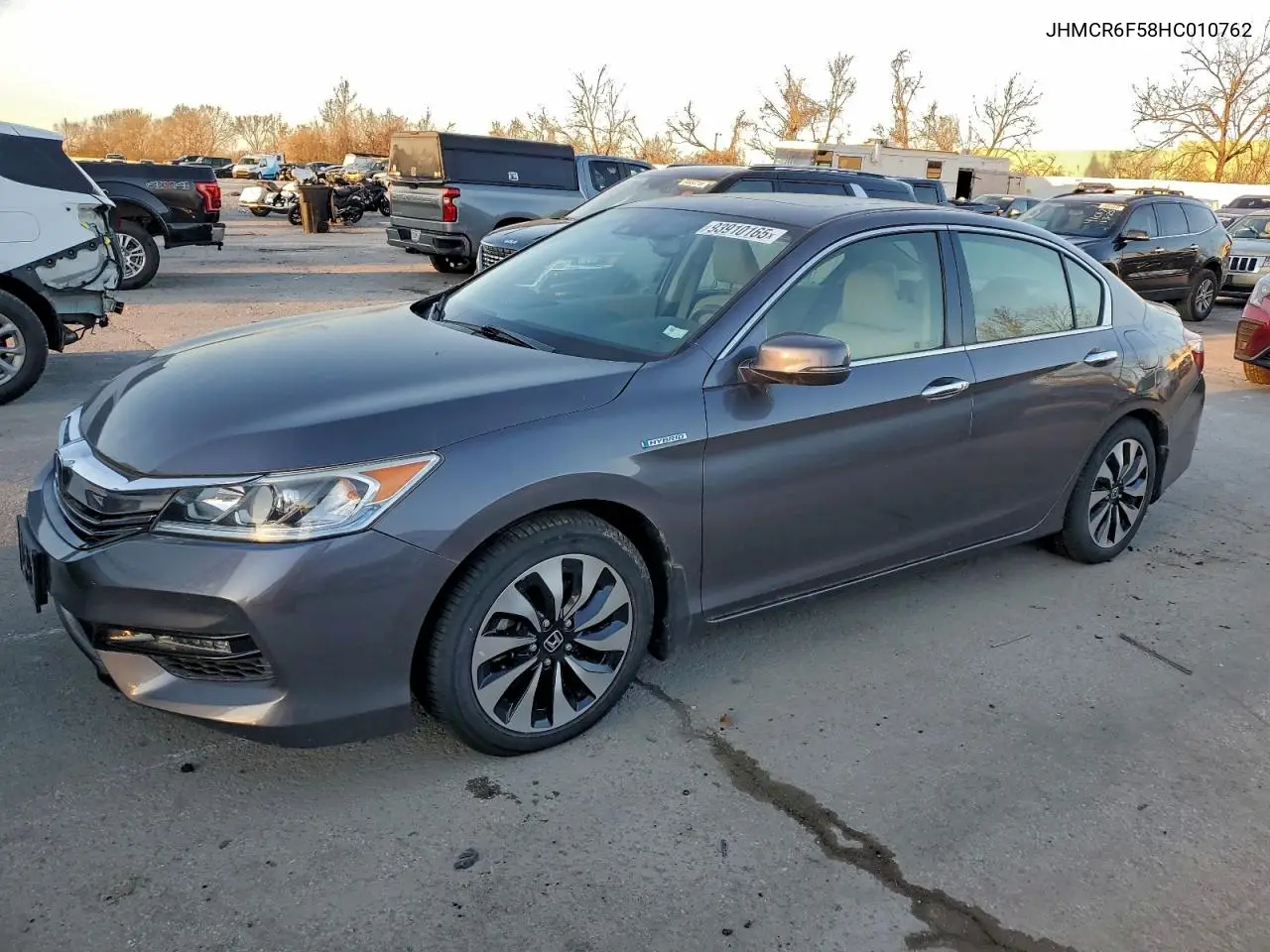 JHMCR6F58HC010762 2017 Honda Accord Hybrid Exl