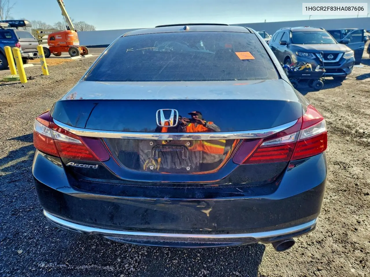 1HGCR2F83HA087606 2017 Honda Accord Exl