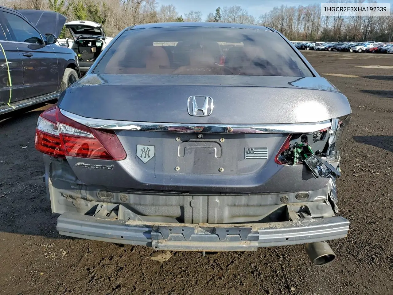 1HGCR2F3XHA192339 2017 Honda Accord Lx