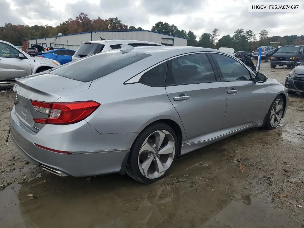1HGCV1F95JA074697 2018 Honda Accord Touring