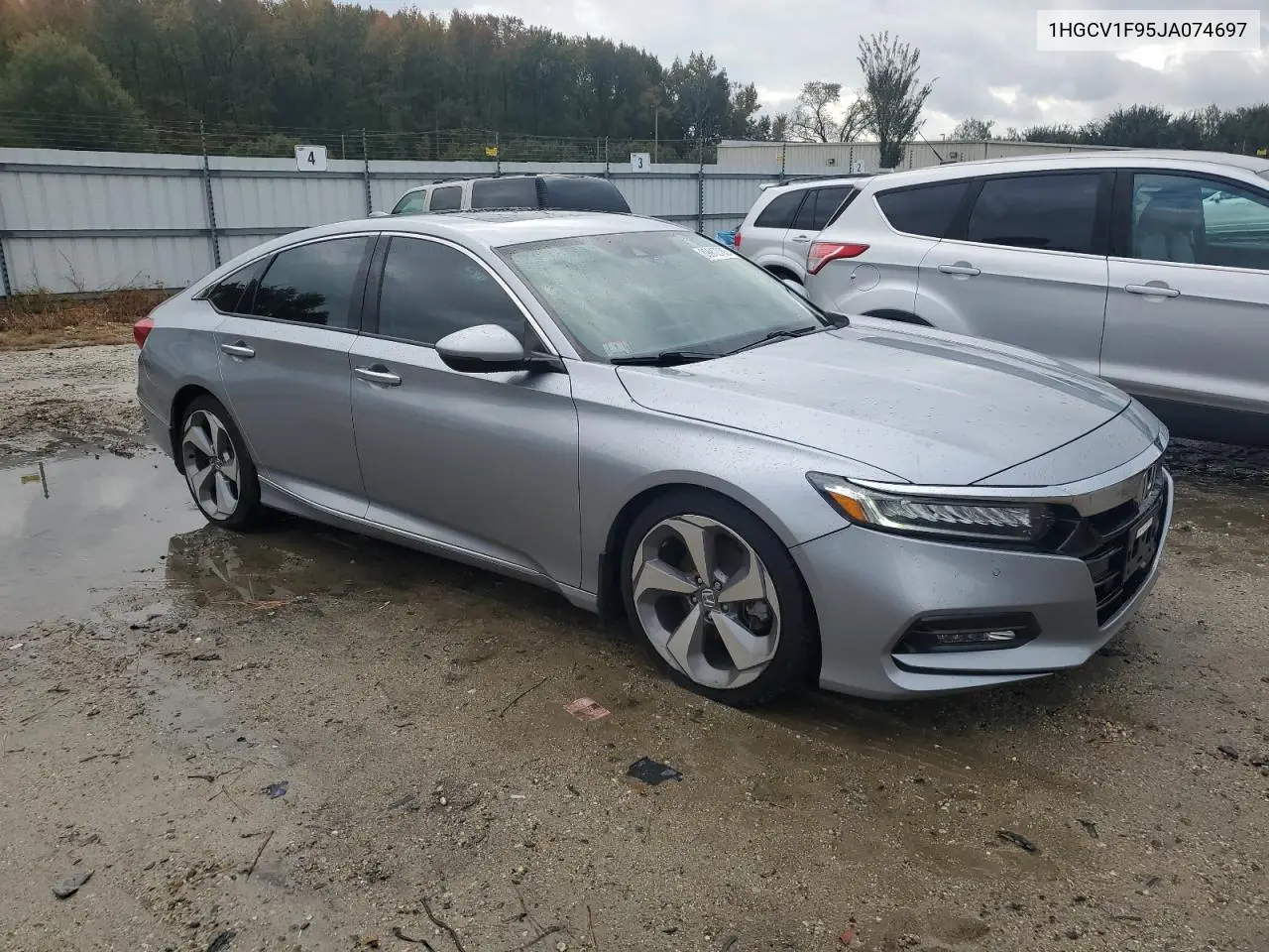 1HGCV1F95JA074697 2018 Honda Accord Touring