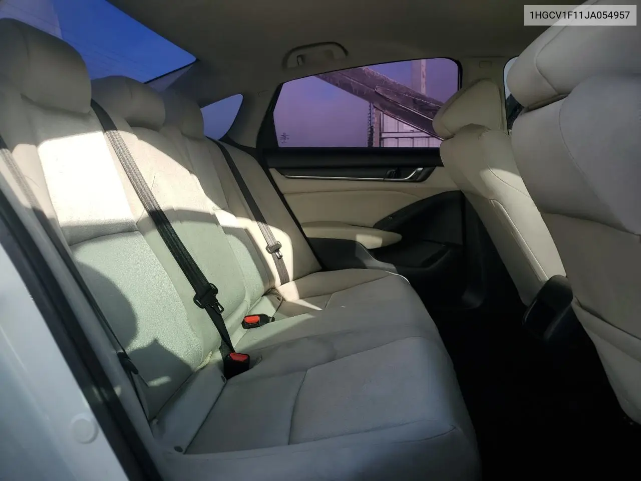 1HGCV1F11JA054957 2018 Honda Accord Lx