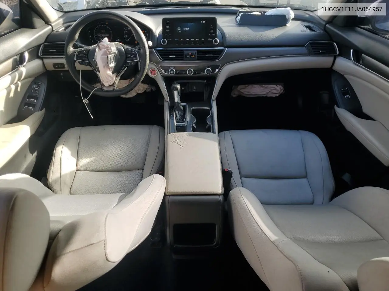 1HGCV1F11JA054957 2018 Honda Accord Lx