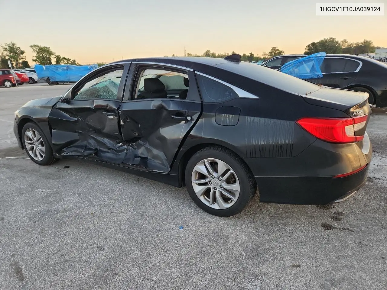 1HGCV1F10JA039124 2018 Honda Accord Lx