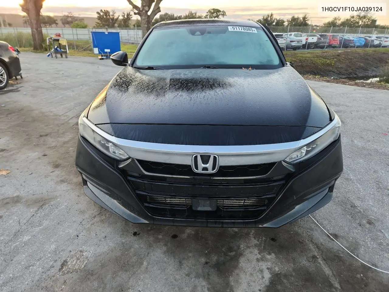 1HGCV1F10JA039124 2018 Honda Accord Lx
