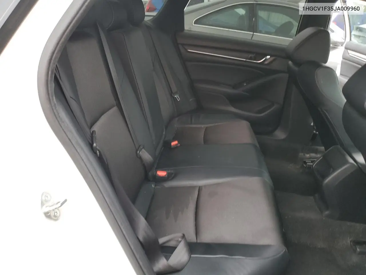 1HGCV1F35JA009960 2018 Honda Accord Sport