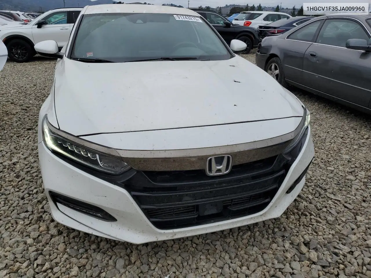 1HGCV1F35JA009960 2018 Honda Accord Sport