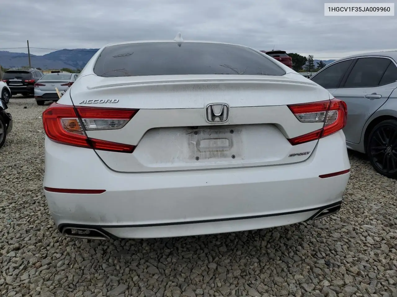 1HGCV1F35JA009960 2018 Honda Accord Sport