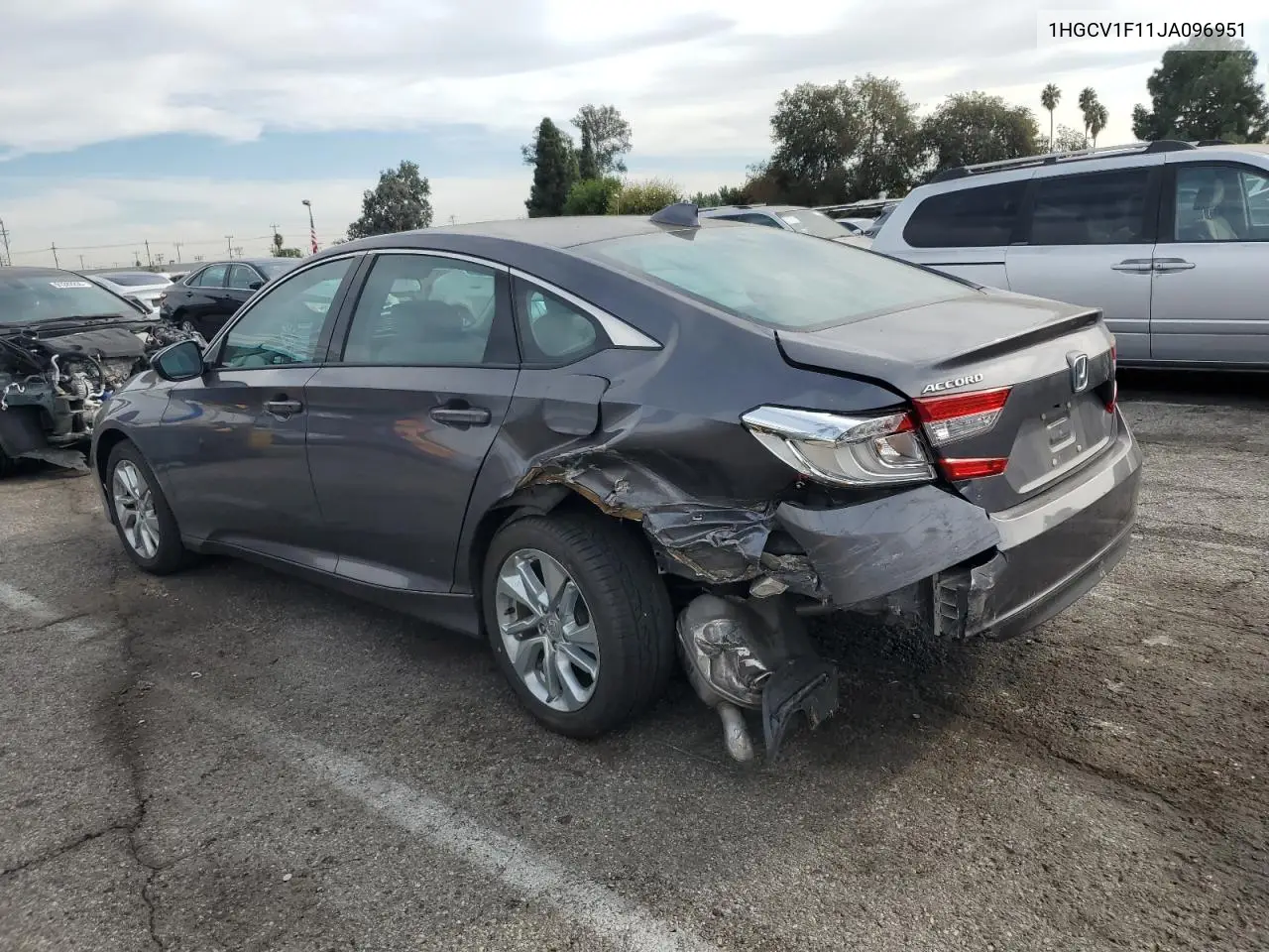 1HGCV1F11JA096951 2018 Honda Accord Lx