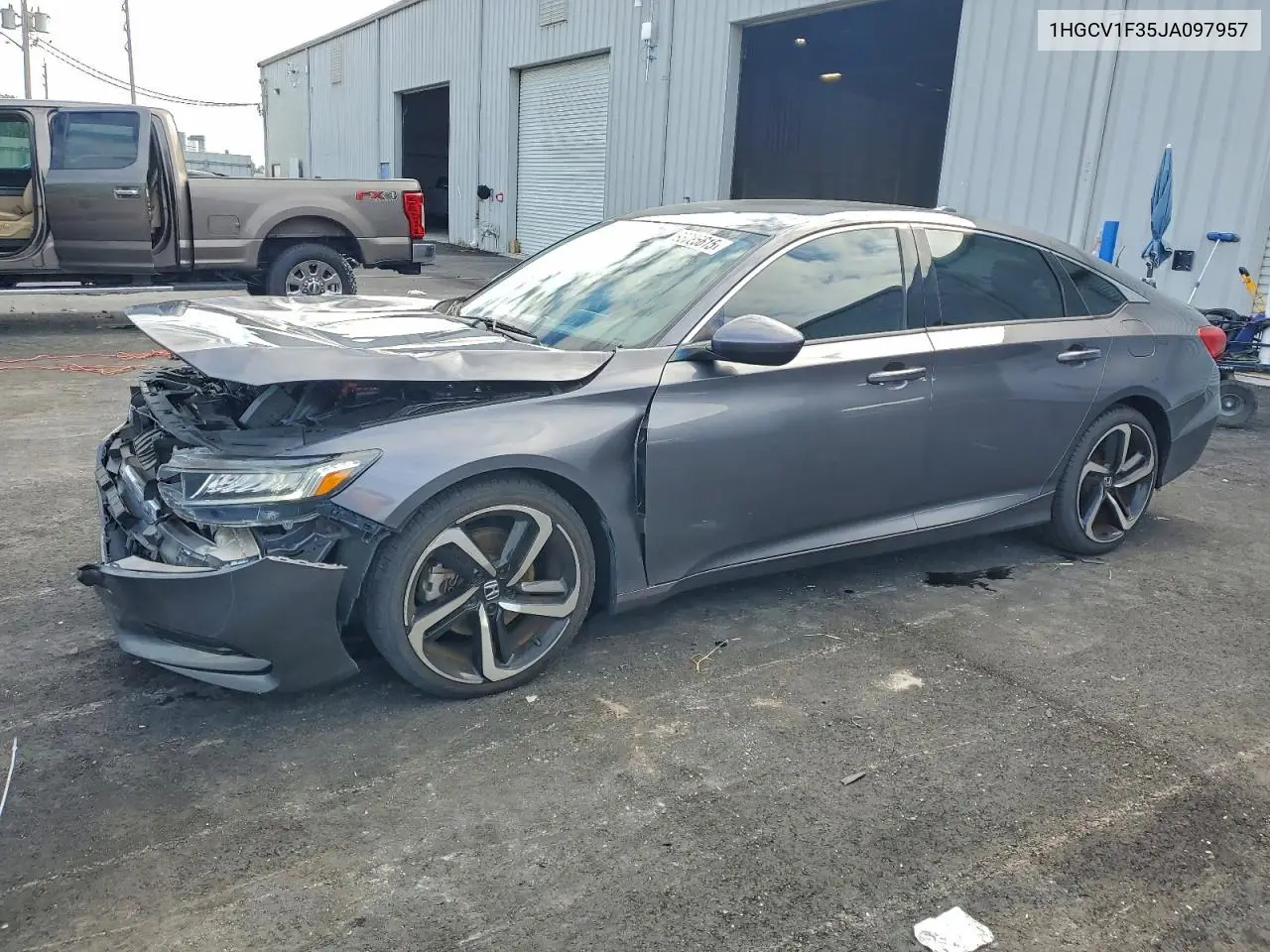 1HGCV1F35JA097957 2018 Honda Accord Sport