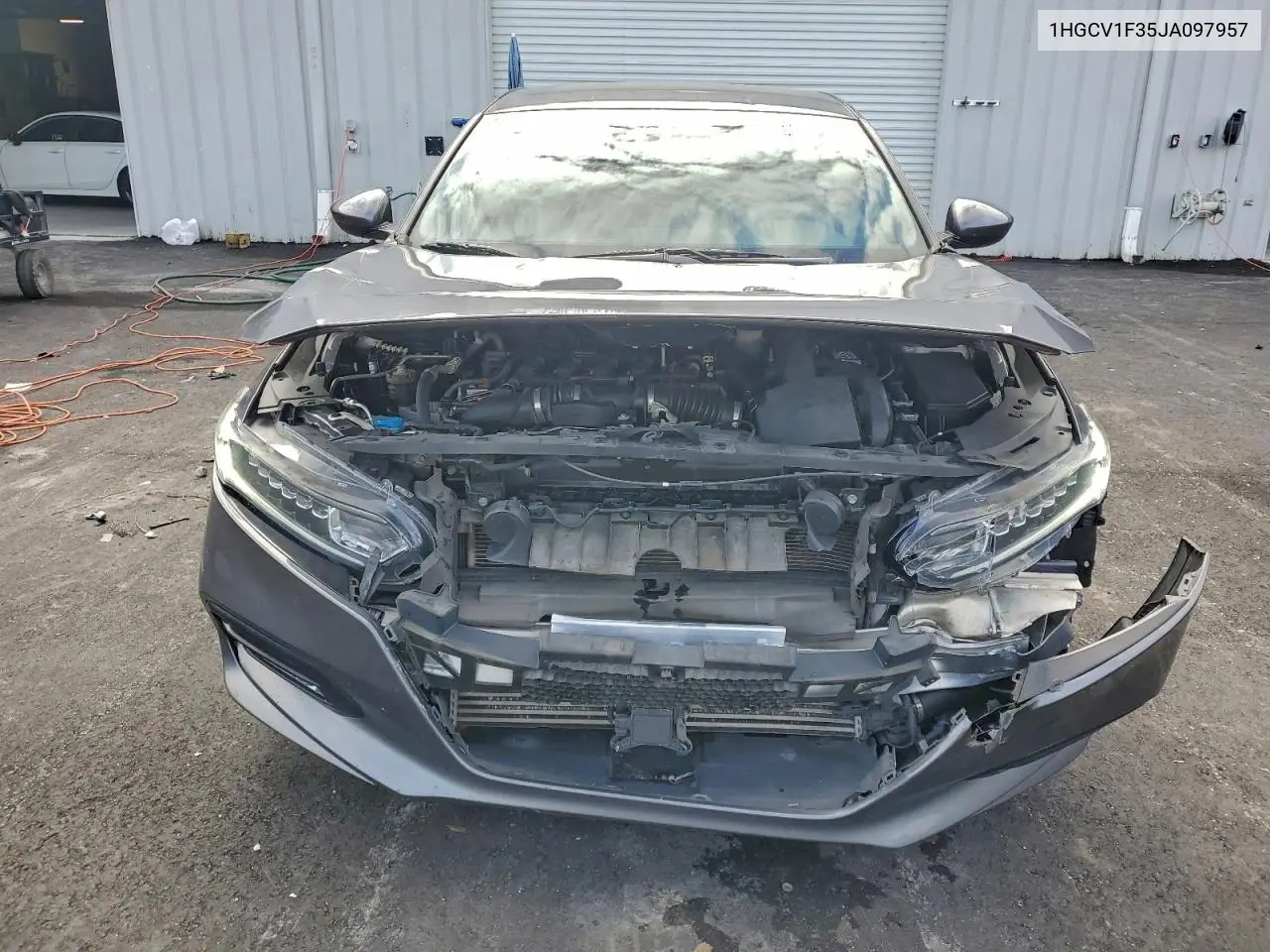 1HGCV1F35JA097957 2018 Honda Accord Sport