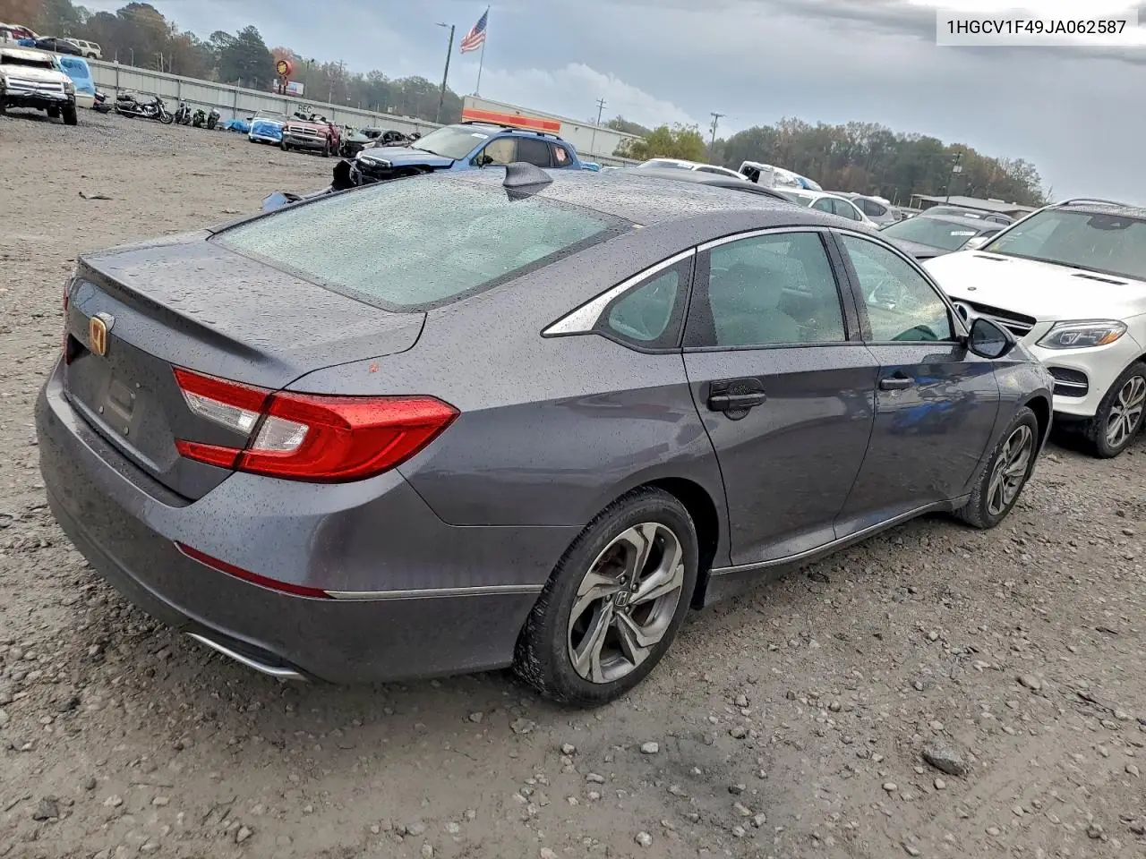1HGCV1F49JA062587 2018 Honda Accord Ex