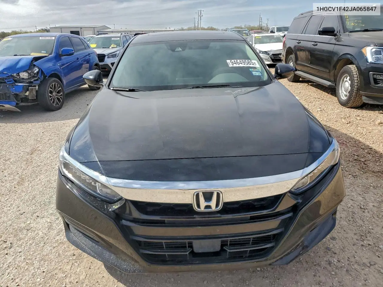 1HGCV1F42JA065847 2018 Honda Accord Ex