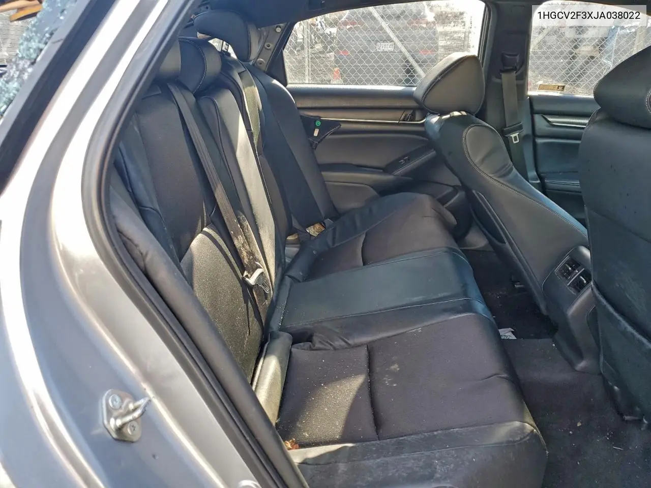 1HGCV2F3XJA038022 2018 Honda Accord Sport