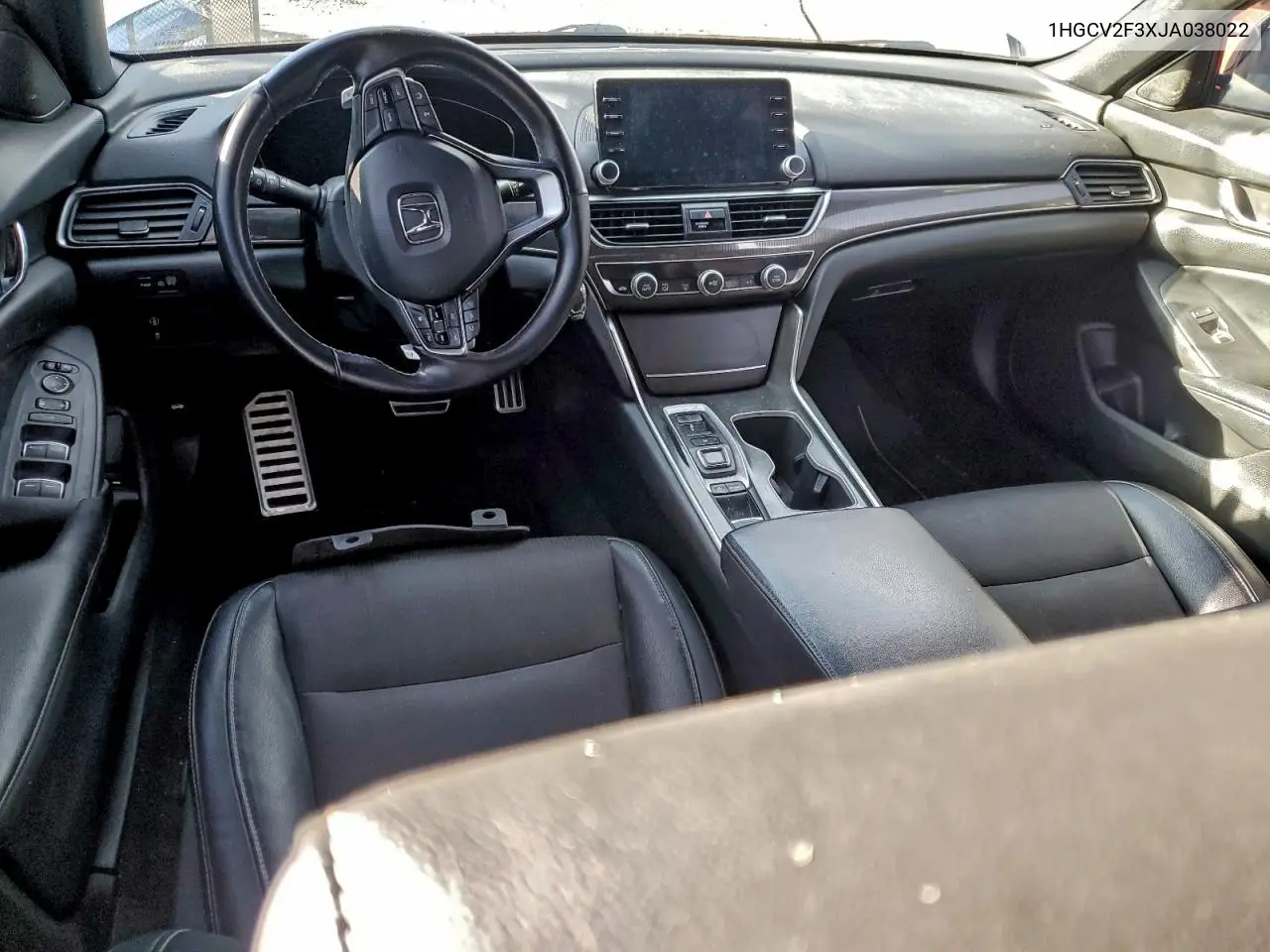 1HGCV2F3XJA038022 2018 Honda Accord Sport
