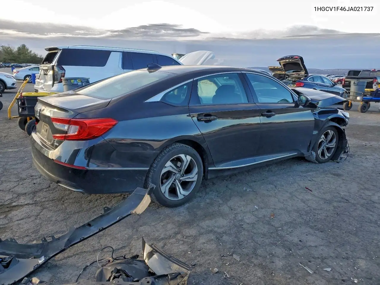 1HGCV1F46JA021737 2018 Honda Accord Ex