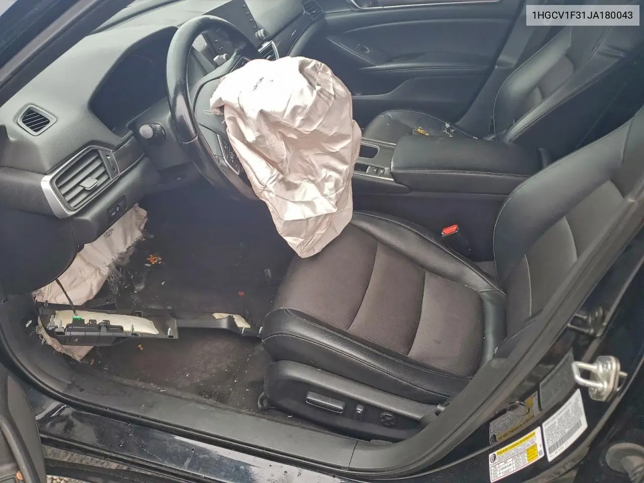 1HGCV1F31JA180043 2018 Honda Accord Sport