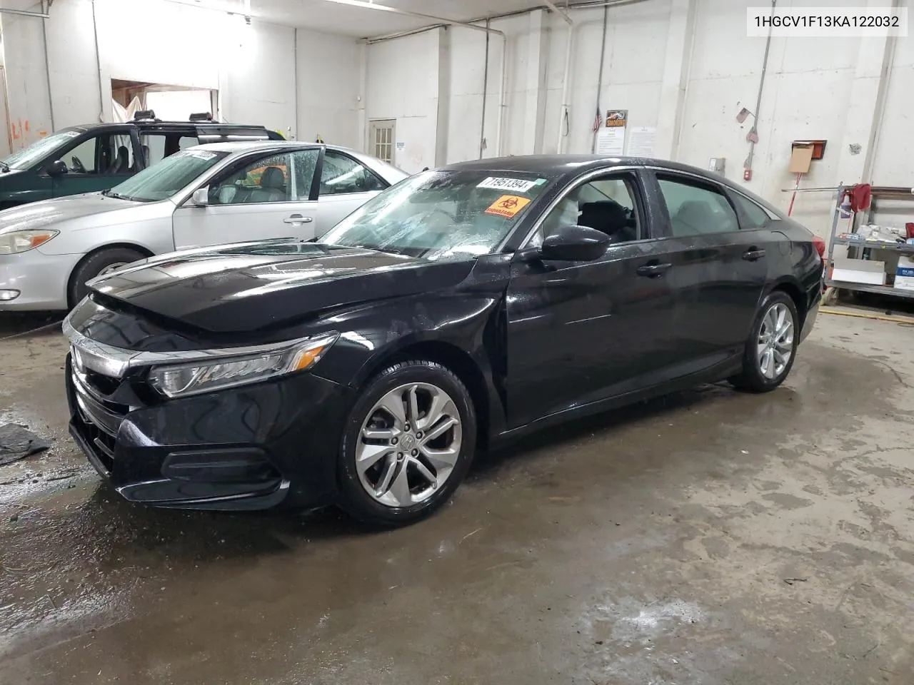 1HGCV1F13KA122032 2019 Honda Accord Lx