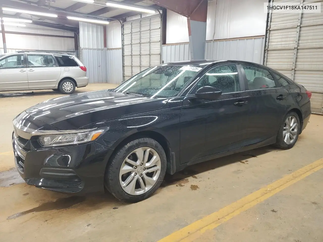 1HGCV1F18KA147511 2019 Honda Accord Lx