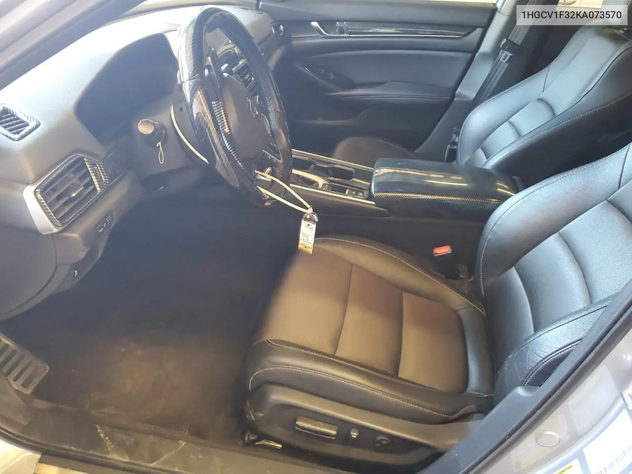 1HGCV1F32KA073570 2019 Honda Accord Sport