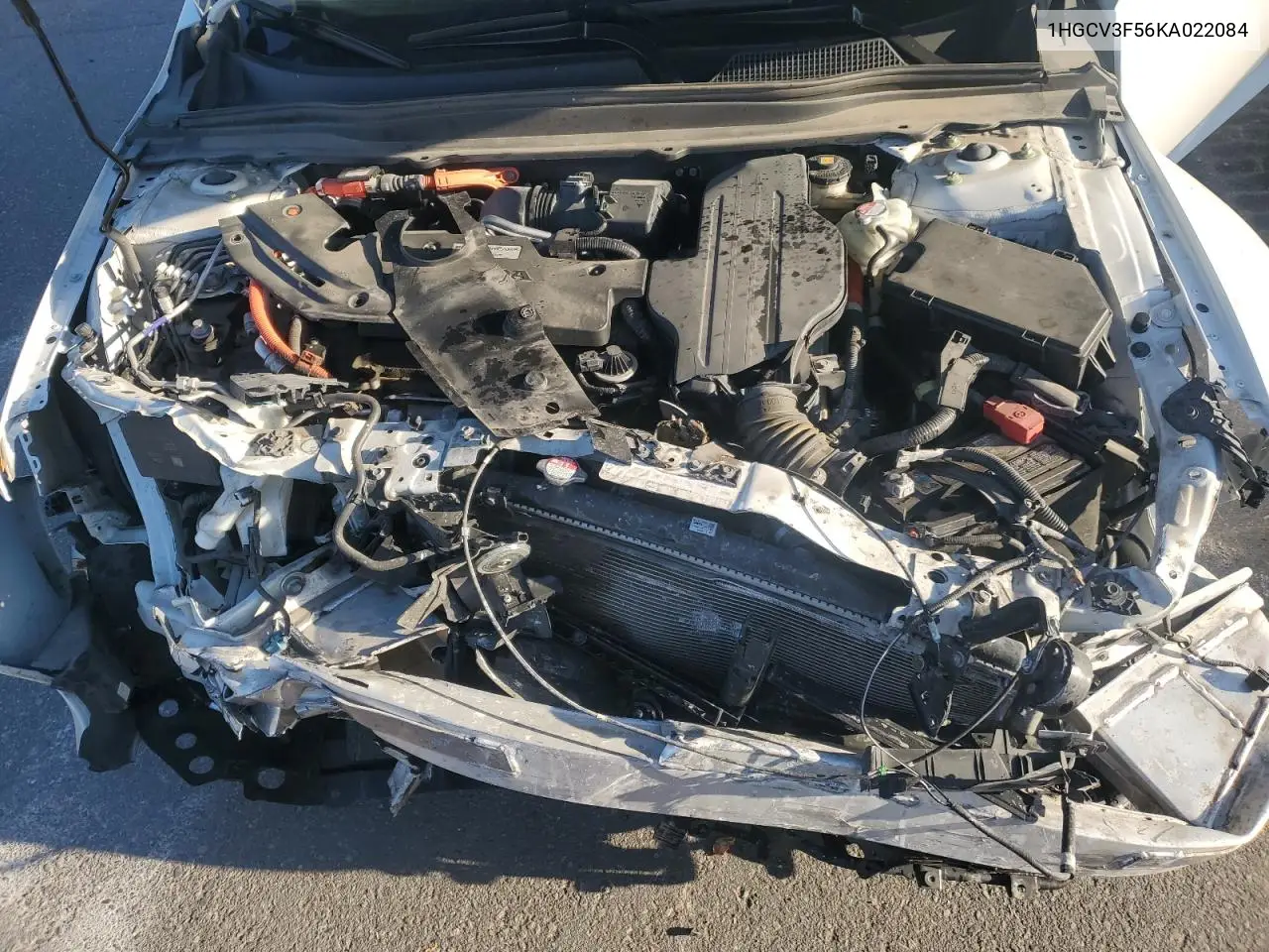 1HGCV3F56KA022084 2019 Honda Accord Hybrid Exl