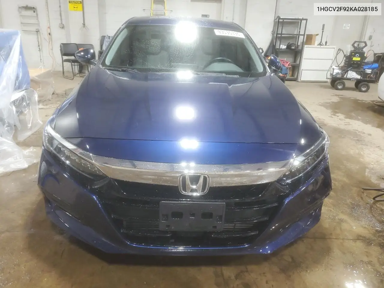 1HGCV2F92KA028185 2019 Honda Accord Touring
