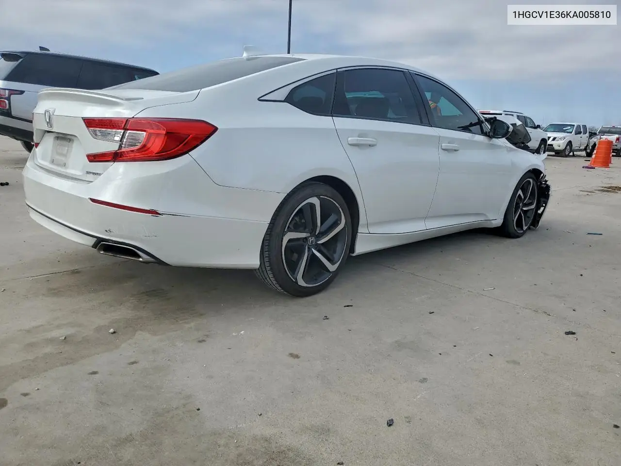 1HGCV1E36KA005810 2019 Honda Accord Sport