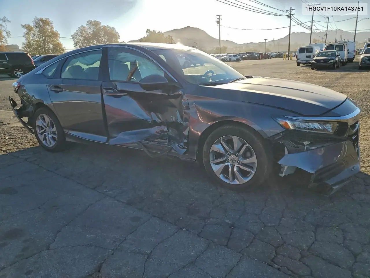 1HGCV1F10KA143761 2019 Honda Accord Lx