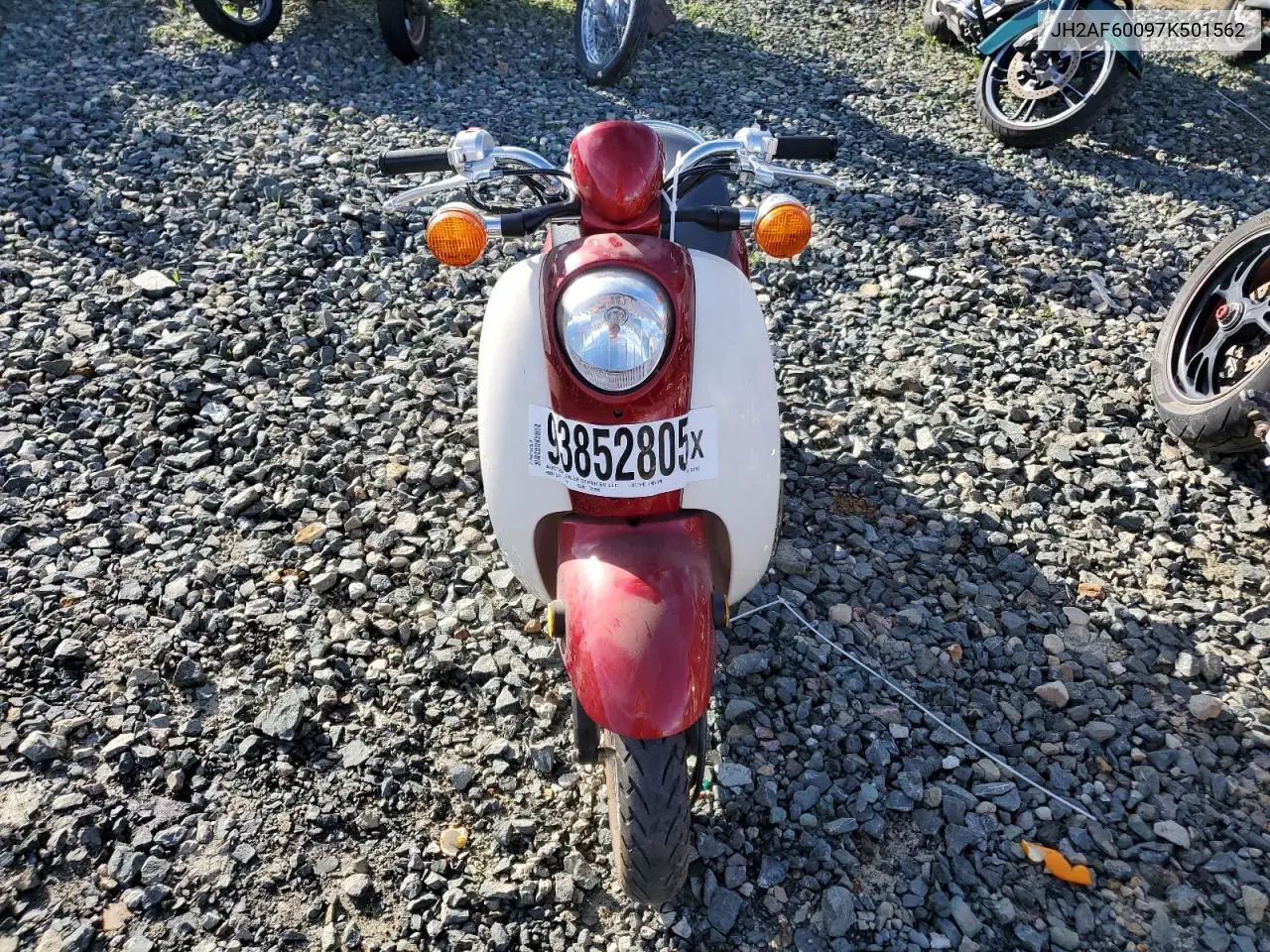 JH2AF60097K501562 2007 Honda Chf50