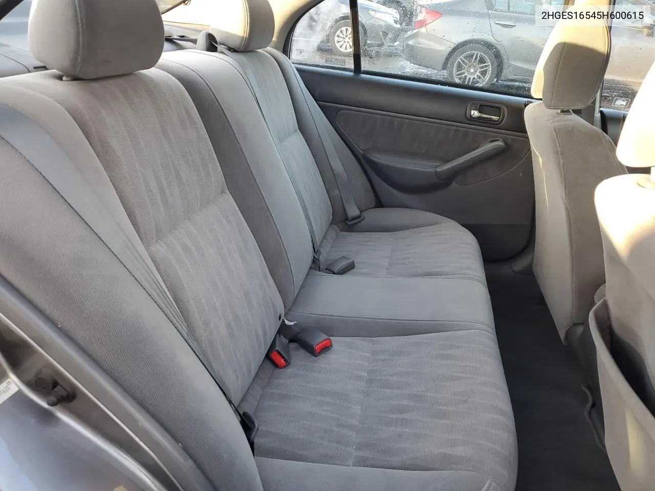 2HGES16545H600615 2005 Honda Civic Lx
