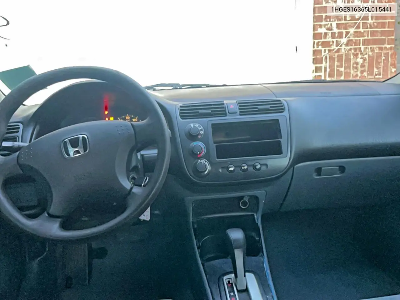 1HGES16365L015441 2005 Honda Civic Dx Vp