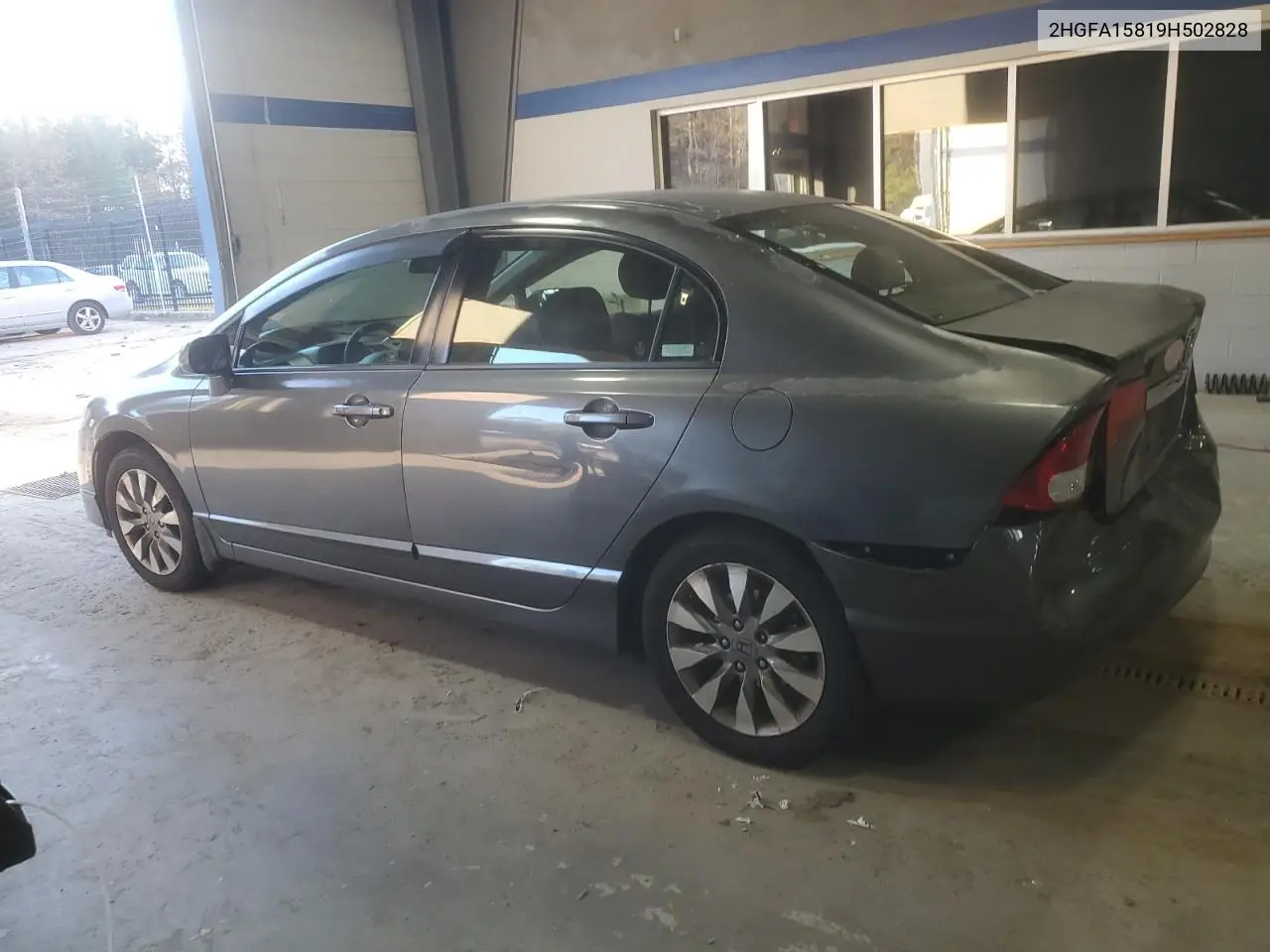 2HGFA15819H502828 2009 Honda Civic Ex