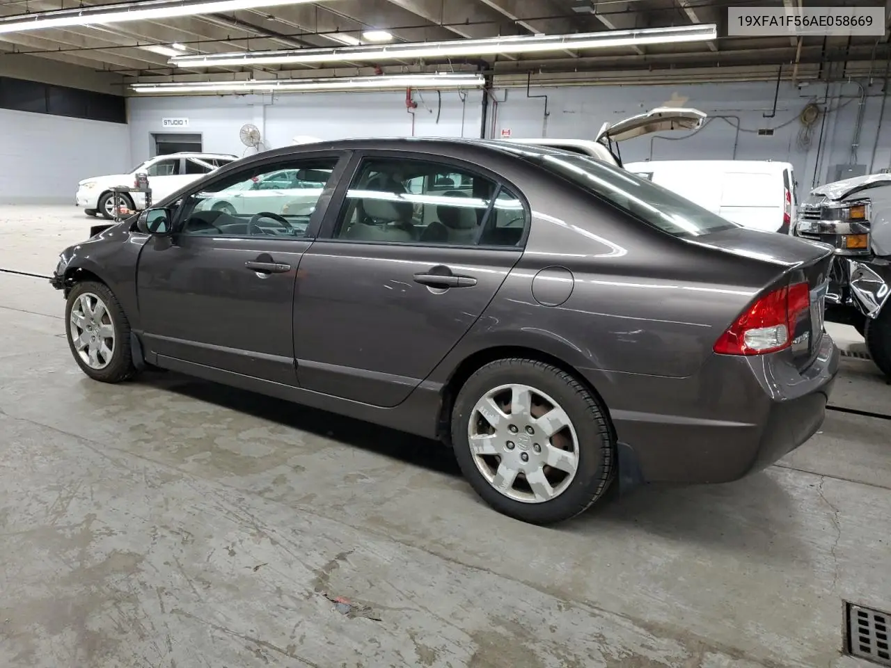 19XFA1F56AE058669 2010 Honda Civic Lx