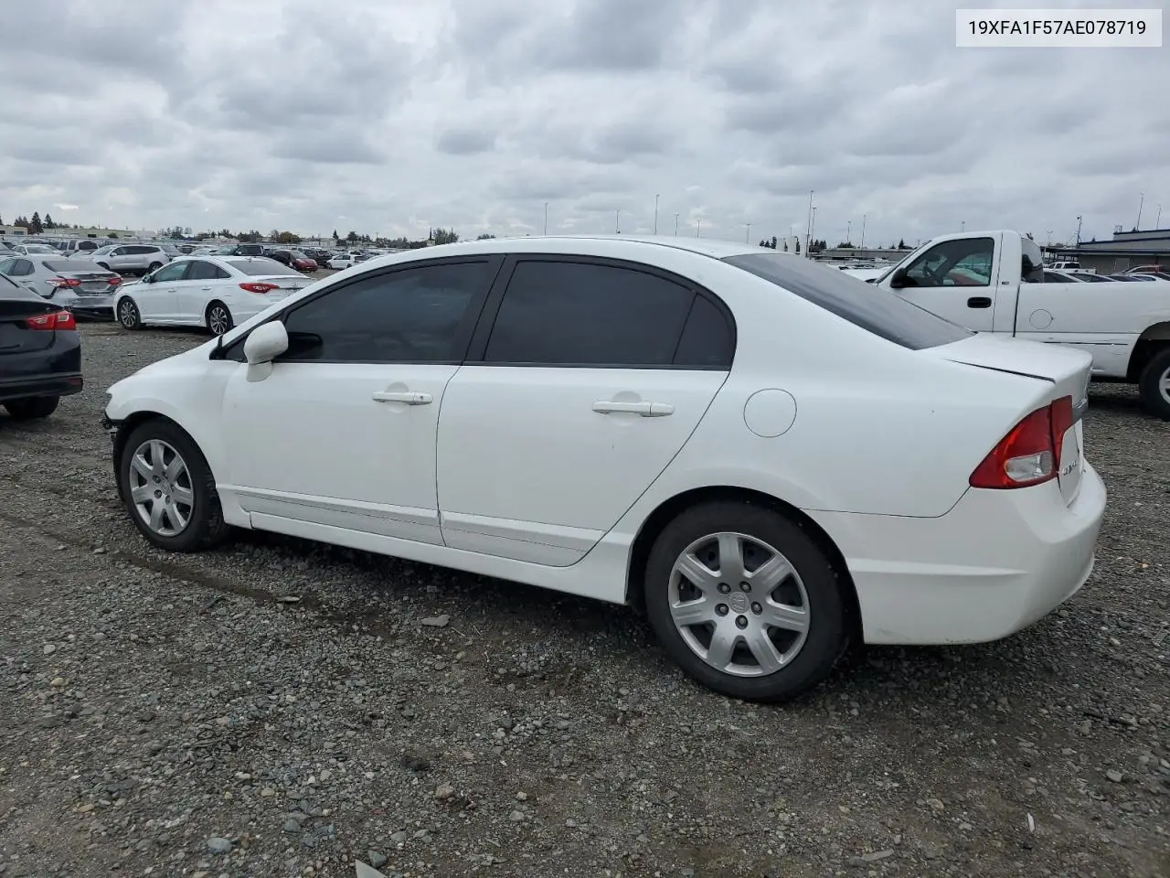 19XFA1F57AE078719 2010 Honda Civic Lx