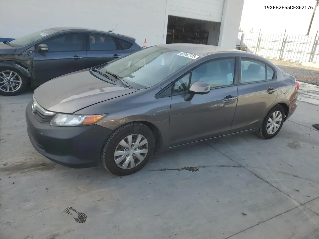 19XFB2F55CE362176 2012 Honda Civic Lx