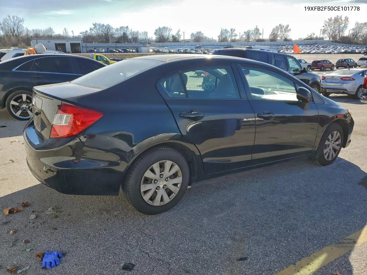 19XFB2F50CE101778 2012 Honda Civic Lx