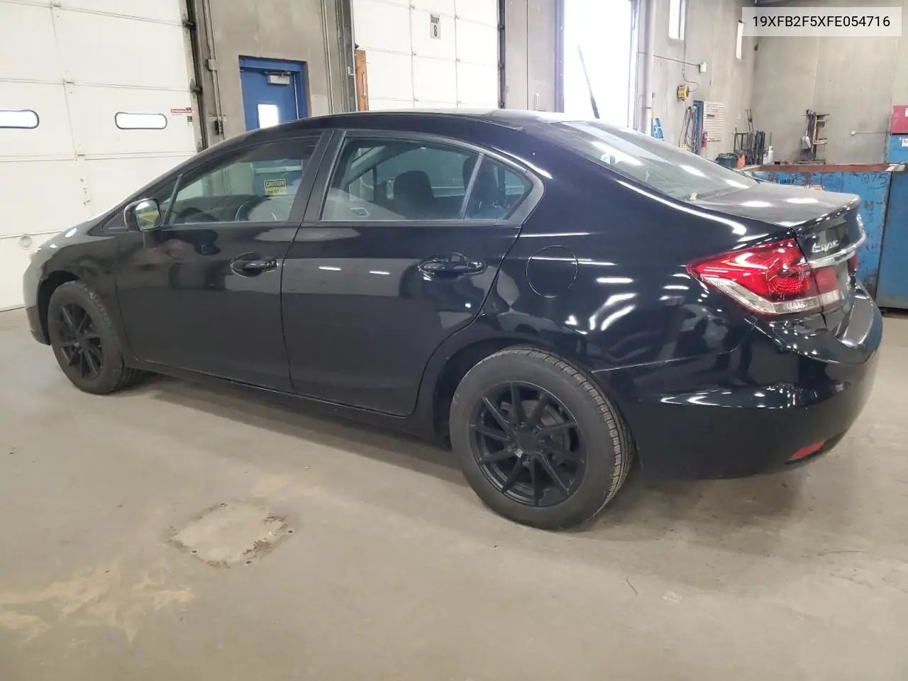 19XFB2F5XFE054716 2015 Honda Civic Lx