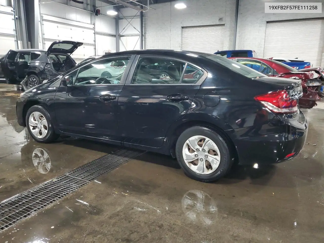 19XFB2F57FE111258 2015 Honda Civic Lx