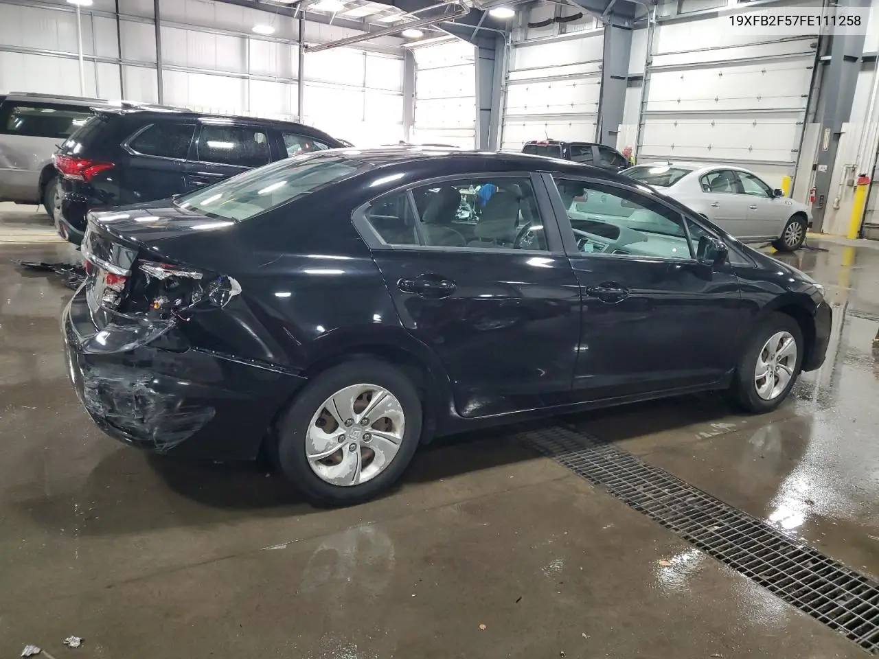 19XFB2F57FE111258 2015 Honda Civic Lx