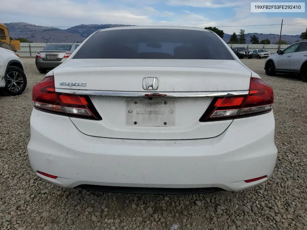 19XFB2F53FE292410 2015 Honda Civic Lx