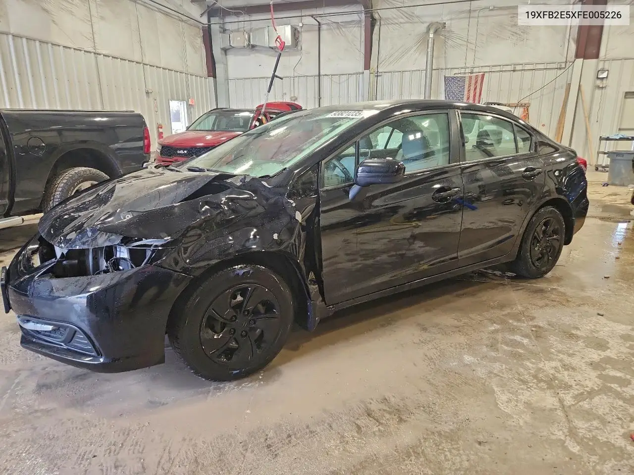 19XFB2E5XFE005226 2015 Honda Civic Lx