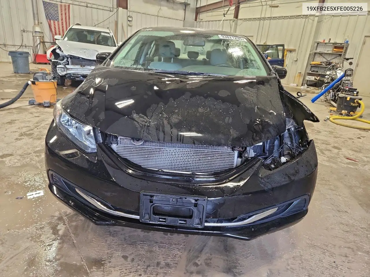 19XFB2E5XFE005226 2015 Honda Civic Lx