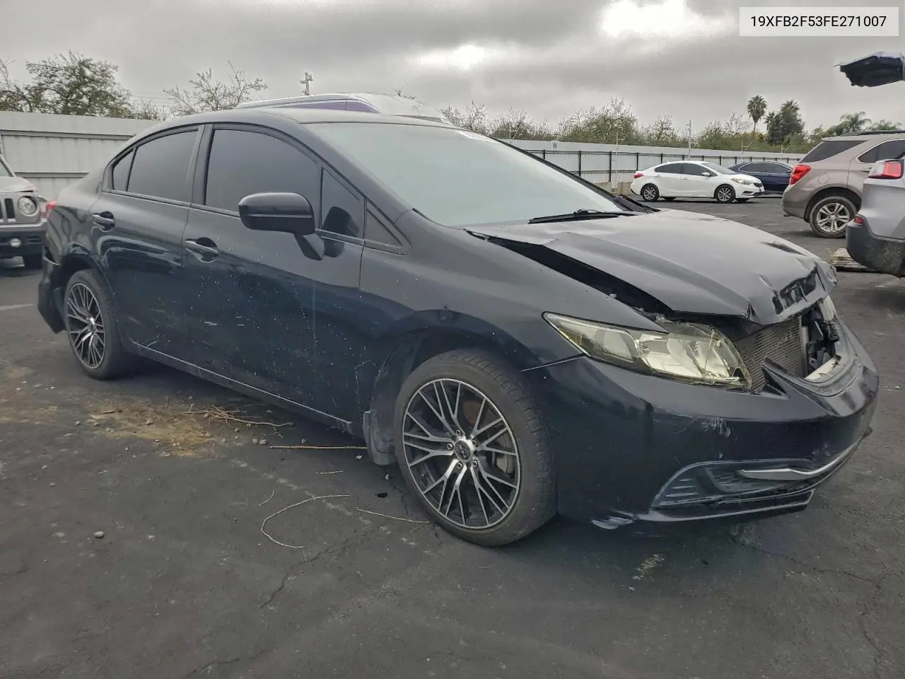 19XFB2F53FE271007 2015 Honda Civic Lx