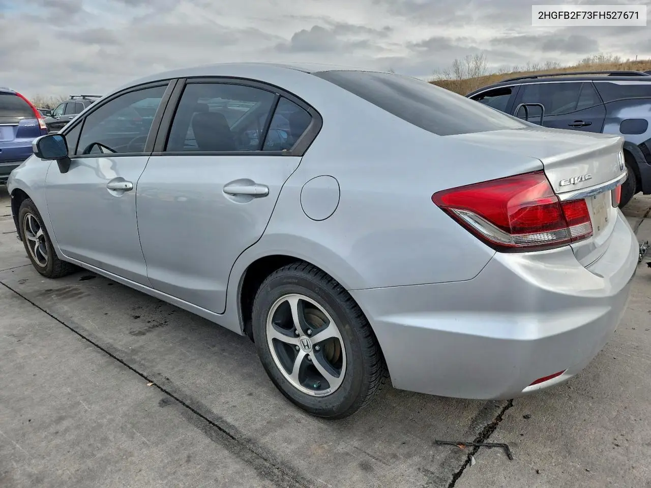2HGFB2F73FH527671 2015 Honda Civic Se