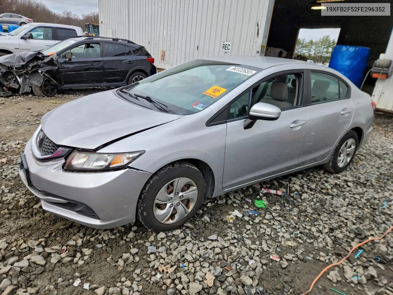 19XFB2F52FE296352 2015 Honda Civic Lx