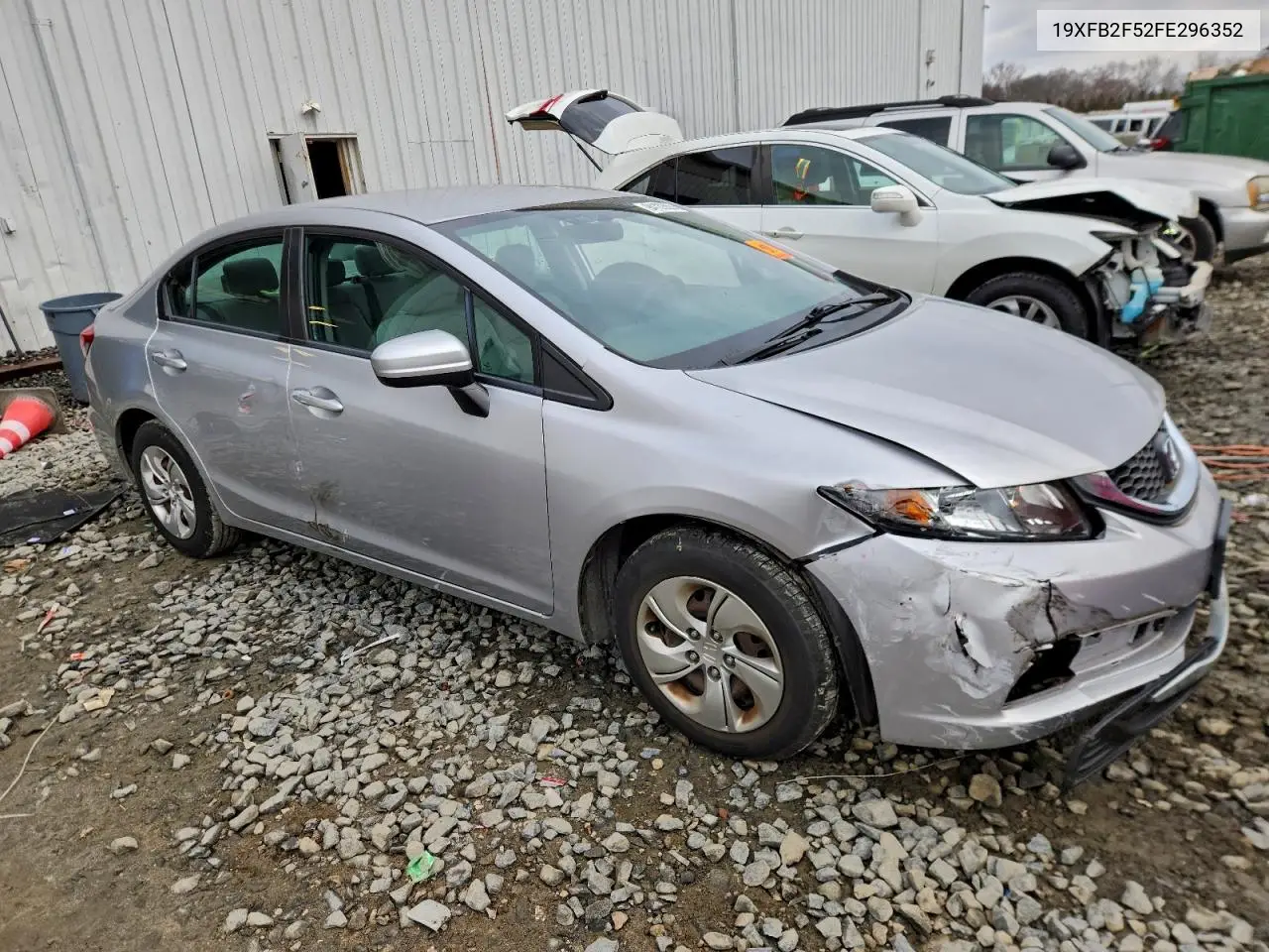 19XFB2F52FE296352 2015 Honda Civic Lx
