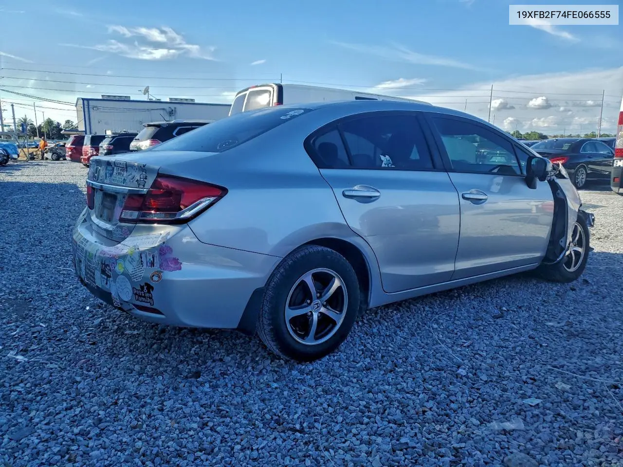 19XFB2F74FE066555 2015 Honda Civic Se